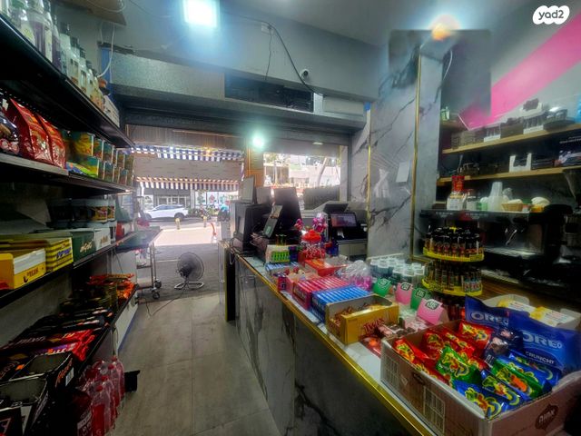 חנויות/ שטח מסחרי, סוקולוב, מרכז, הרצליה