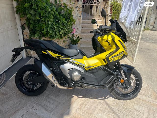 מודעת רכב הונדה X-ADV750