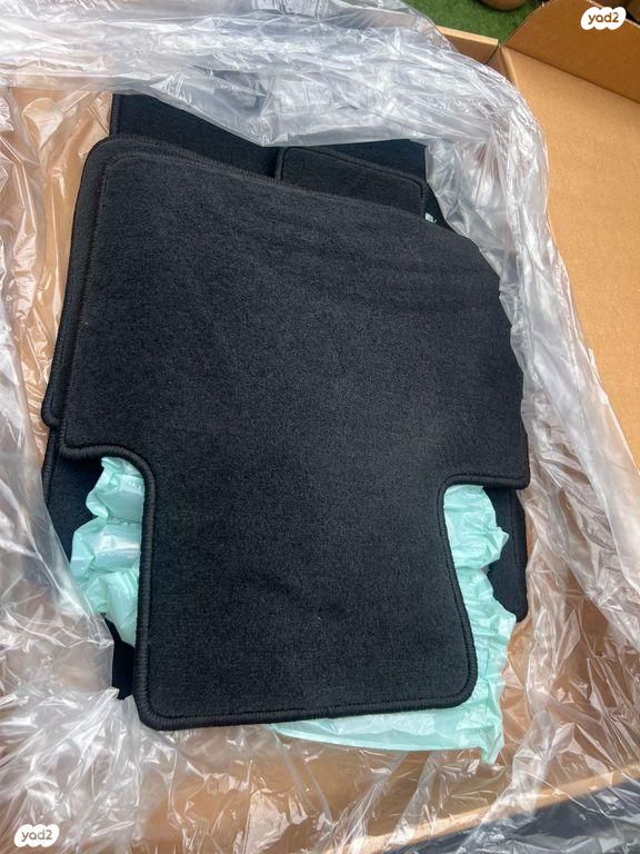 feedItemObj.data.row_1