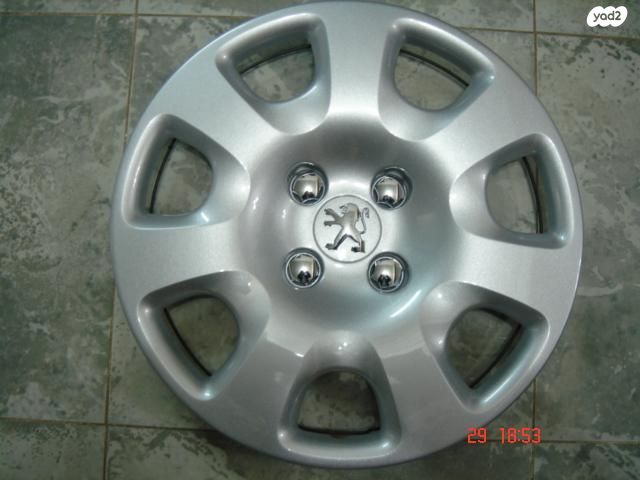 feedItemObj.data.row_1