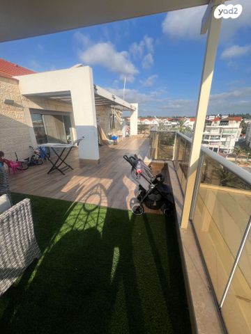 גג/ פנטהאוז, וייצמן 127, עין שרה, נהריה