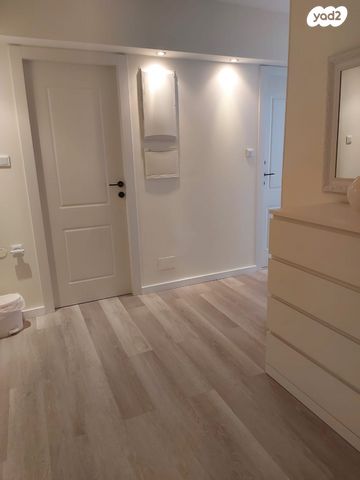 בית פרטי/ קוטג', המהרי"ץ 3, גבעת אביב, גדרה