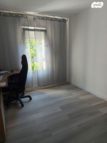 בית פרטי/ קוטג', המהרי"ץ 3, גבעת אביב, גדרה