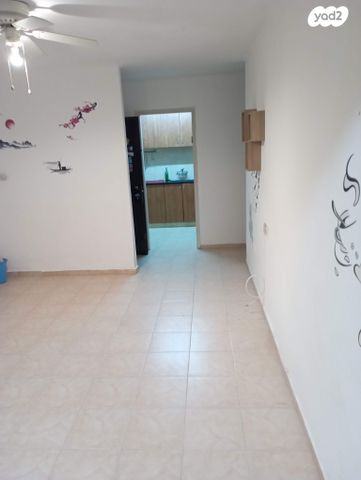 דירה, מבצע סיני 42, רמת יוסף, בת ים