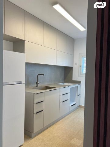 חיים וייצמן 70