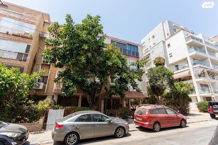 דירה, הרב קוקיס, בת ים