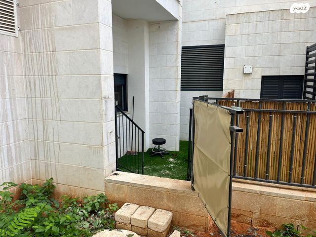 דירת גן, דגן, עמירם, פרדס חנה כרכור