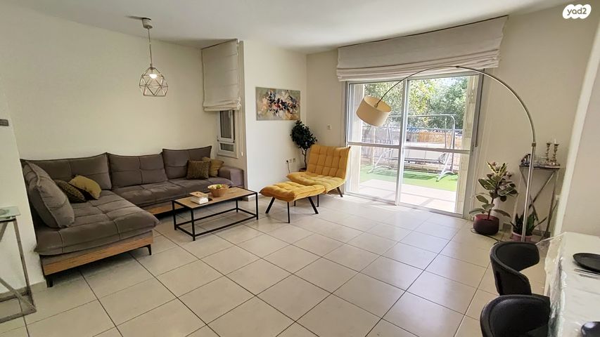 דירת גן, שדרות נחל צאלים, רמת הנחלים / רמת בית שמש א', בית שמש