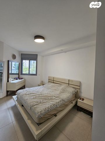 דירה, גולדה מאיר, פסגות אפק, ראש העין