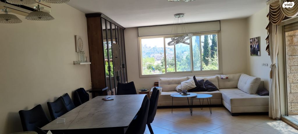 דירה, הנרי מורגנטאו 8, רמות, ירושלים