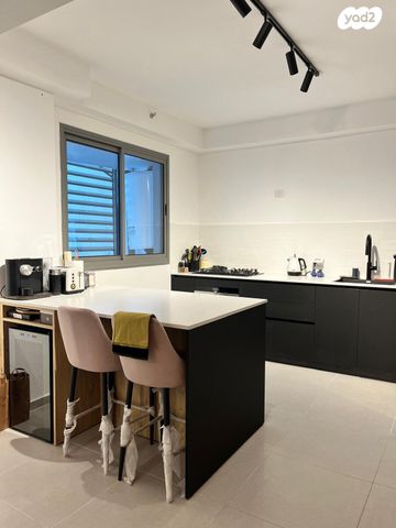 יחיאל צ'לנוב 15