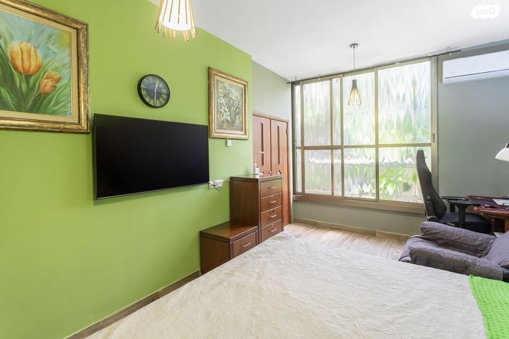 דירה, הרב קוקיס, בת ים