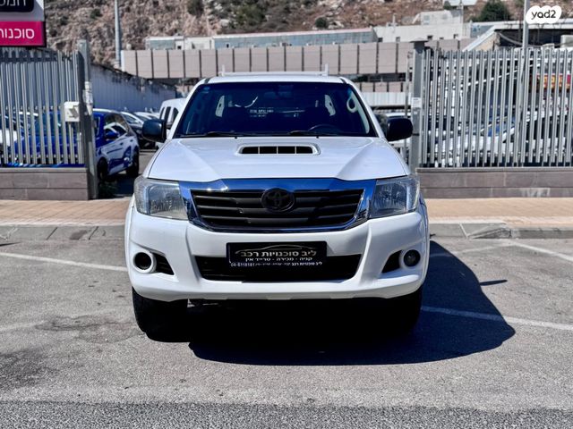טויוטה היילקס