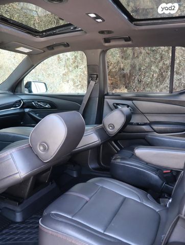 שברולט טראוורס