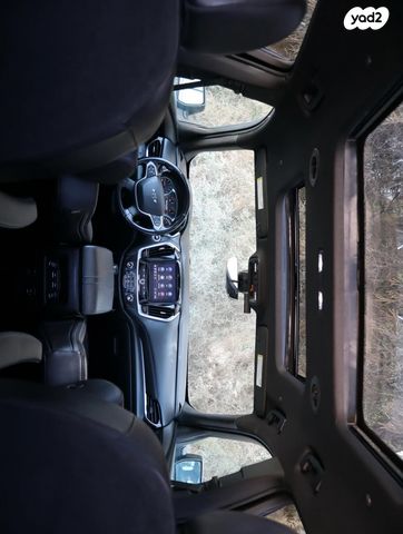 שברולט טראוורס