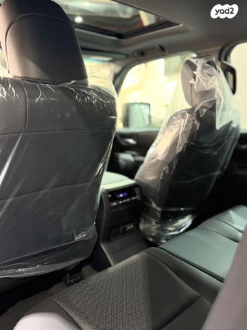 טויוטה לנד קרוזר