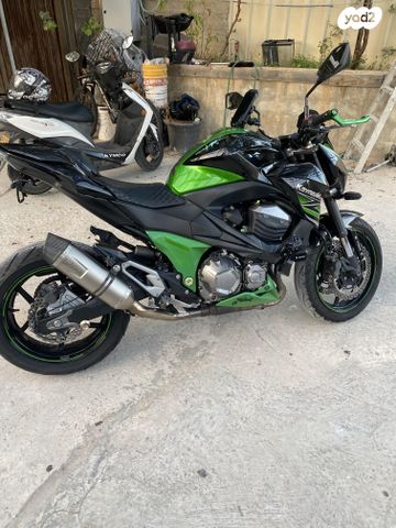 קאוואסאקי Z800R