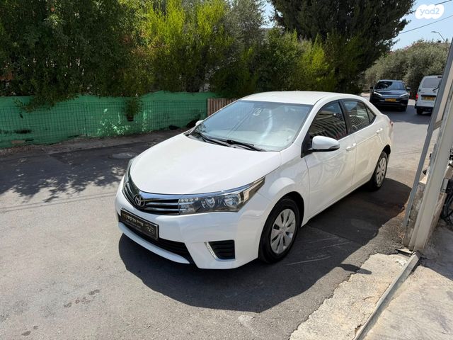 מודעת רכב טויוטה קורולה