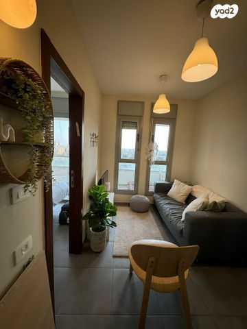 יצחק אבינו 13