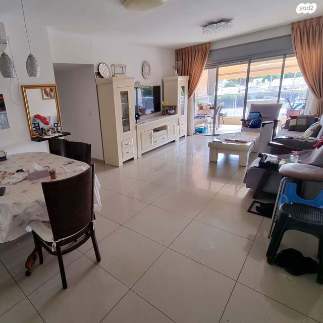 דירה, משה צדקה 5, נווה מאיר, רמלה