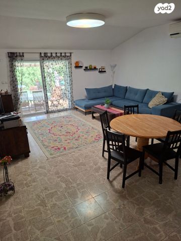 בית פרטי/ קוטג', דן 86, כוכב יאיר, כוכב יאיר / צור יגאל