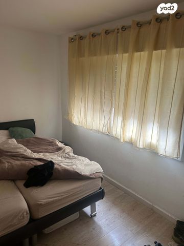 דירת גן, משעול יקינטון 4, קרית יערים, גבעת זאב