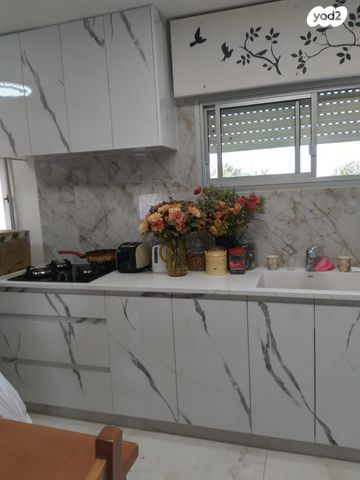 דירה, אדם 37, ארמון הנציב, תלפיות מזרח, ירושלים