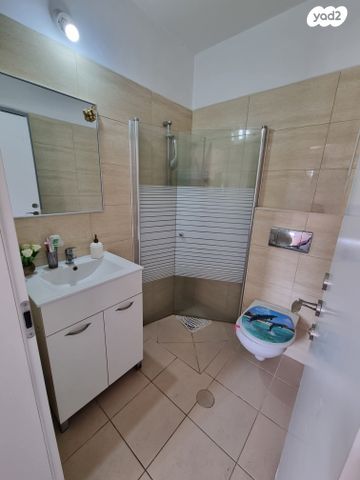 דירה, משה צדקה 5, נווה מאיר, רמלה