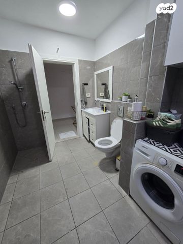 דירה, שדרות הציונות 88, ברנע, אשקלון