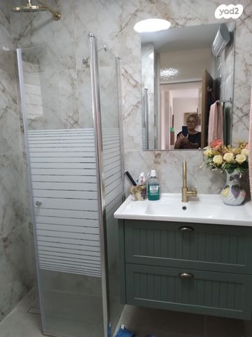 דירה, אדם 37, ארמון הנציב, תלפיות מזרח, ירושלים