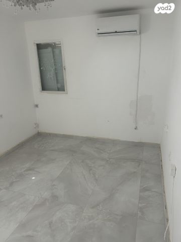 דירה, גרינבוים 14, גבעת הזיתים, פסגת לוד, לוד