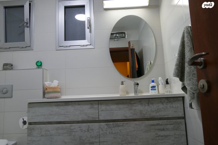 דו משפחתי, הרב ריינס 18, תקומה / קרית חזני, פתח תקווה