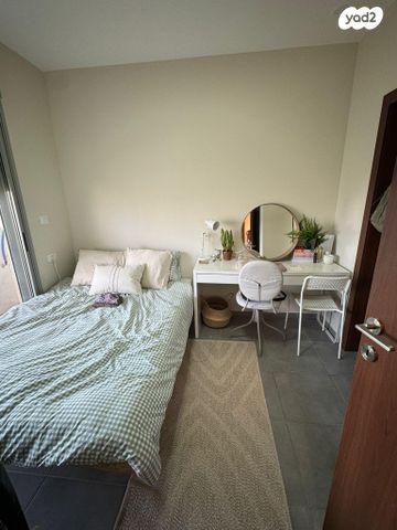 דירה, יצחק אבינו 13, שכונה ד', באר שבע