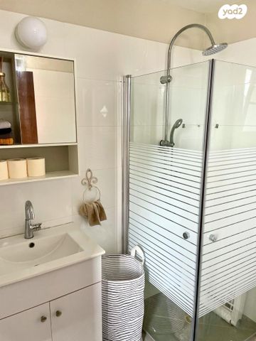 דירה, יצחק אבינו 13, שכונה ד', באר שבע