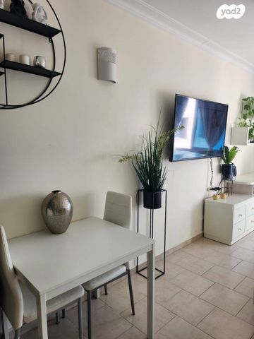 דירה, דוד אלעזר 10, חוף הכרמל, חיפה