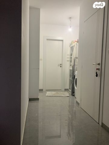 איבי הנחל 11