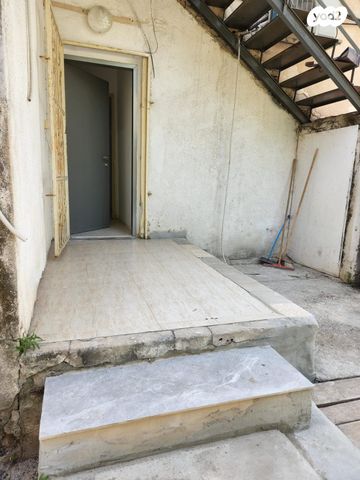 דירה, וייצבארד 1, רמב"ם, ראשון לציון