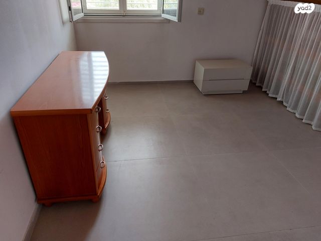 יחידת דיור, התפוח 76, קדרון, קדרון