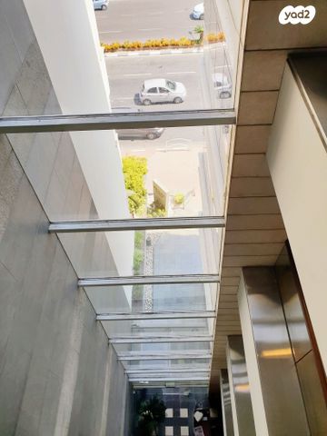 משרדים, ביאליק 143, בורסה, רמת גן