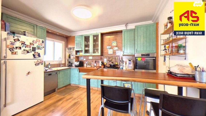 גג/ פנטהאוז, אשכול, הוד השרון