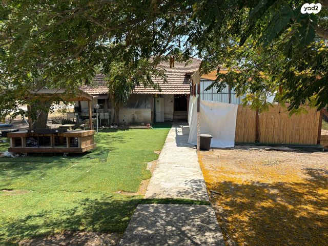 משק חקלאי/ נחלה