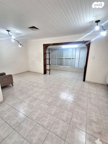 בית פרטי/ קוטג', הרמב"ם, המרכז האזרחי, רמלה