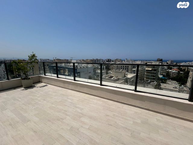 גג/ פנטהאוז, עיר, מרכז העיר, נהריה