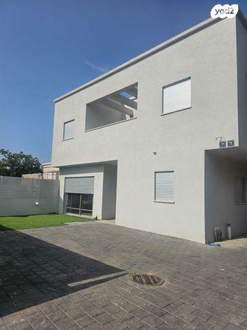 בית פרטי/ קוטג', בנימינה גבעת עדה