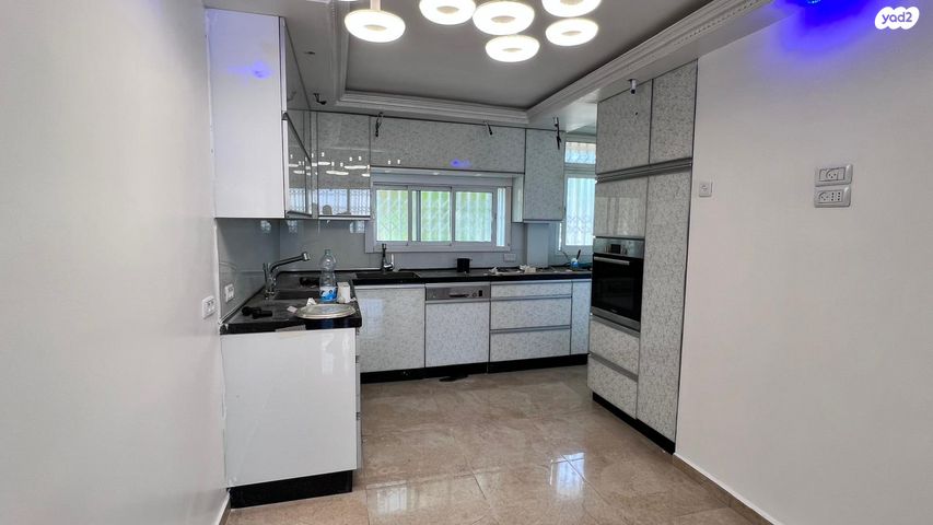 דירה, צה"ל, גיורא, רמלה