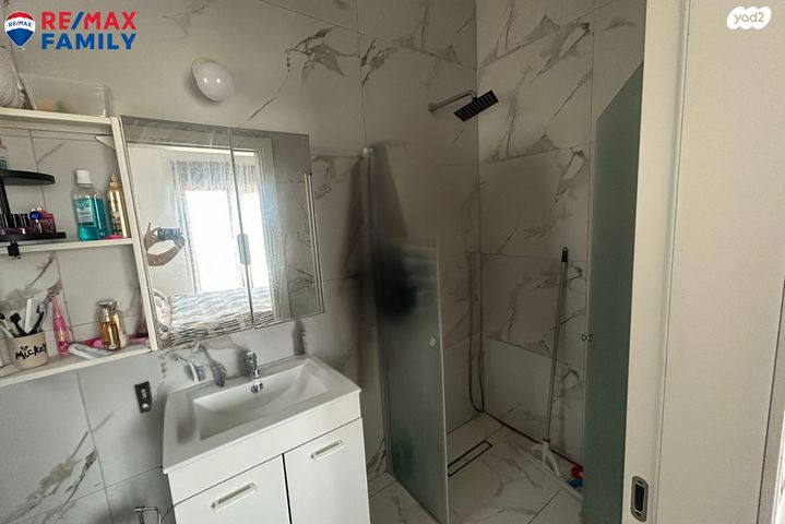 גג/ פנטהאוז, כינרת, קרית אתא