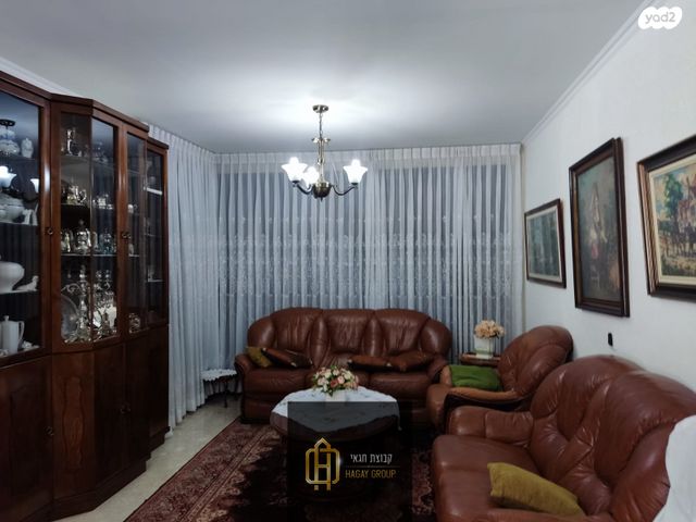 בית פרטי/ קוטג', לוחמי גוש עציון 8, המרכז האזרחי, רמלה