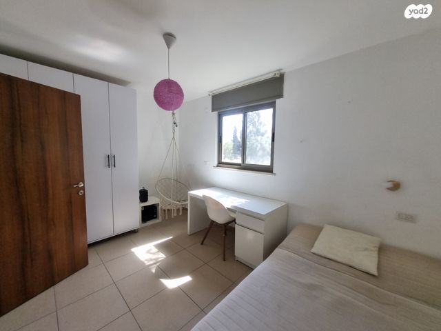 דו משפחתי, קרית טבעון