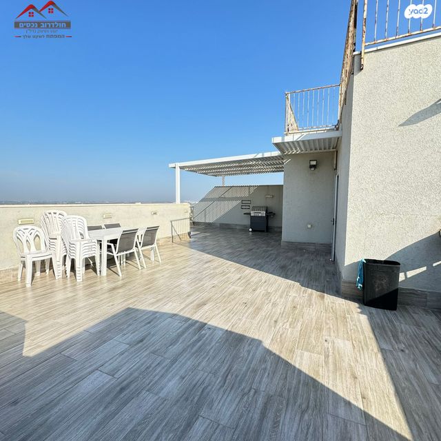 גג/ פנטהאוז, ספרא 7, המ"ג, קרית מלאכי