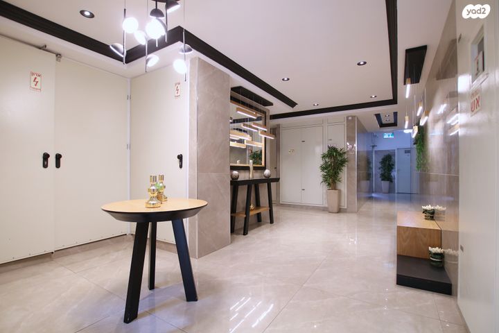 דירה, משכנות האומנים, קרית מוצקין